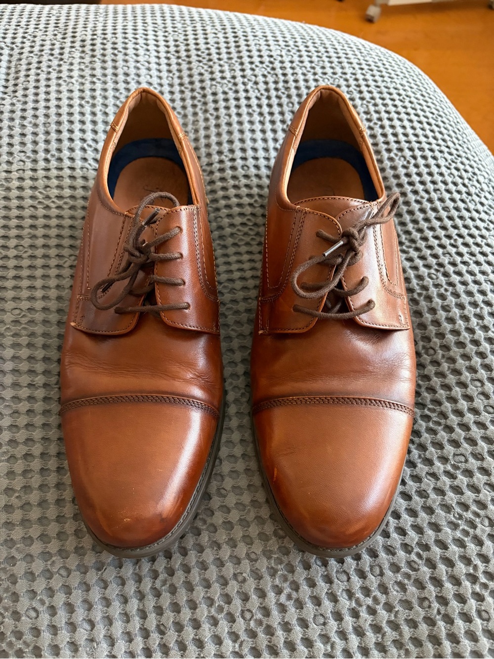 Men’s Florsheim Dress Shoes - brown size 12D